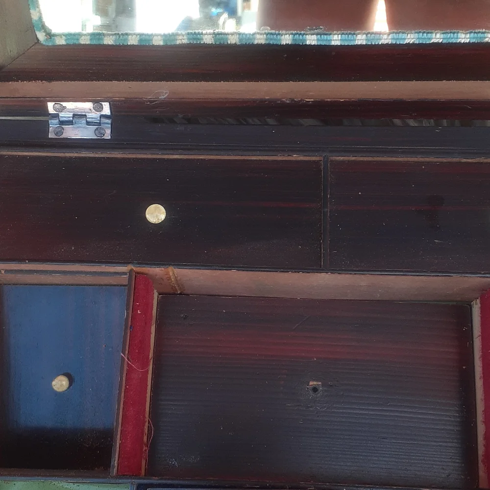 Vtg Wood Chest Antique MCM